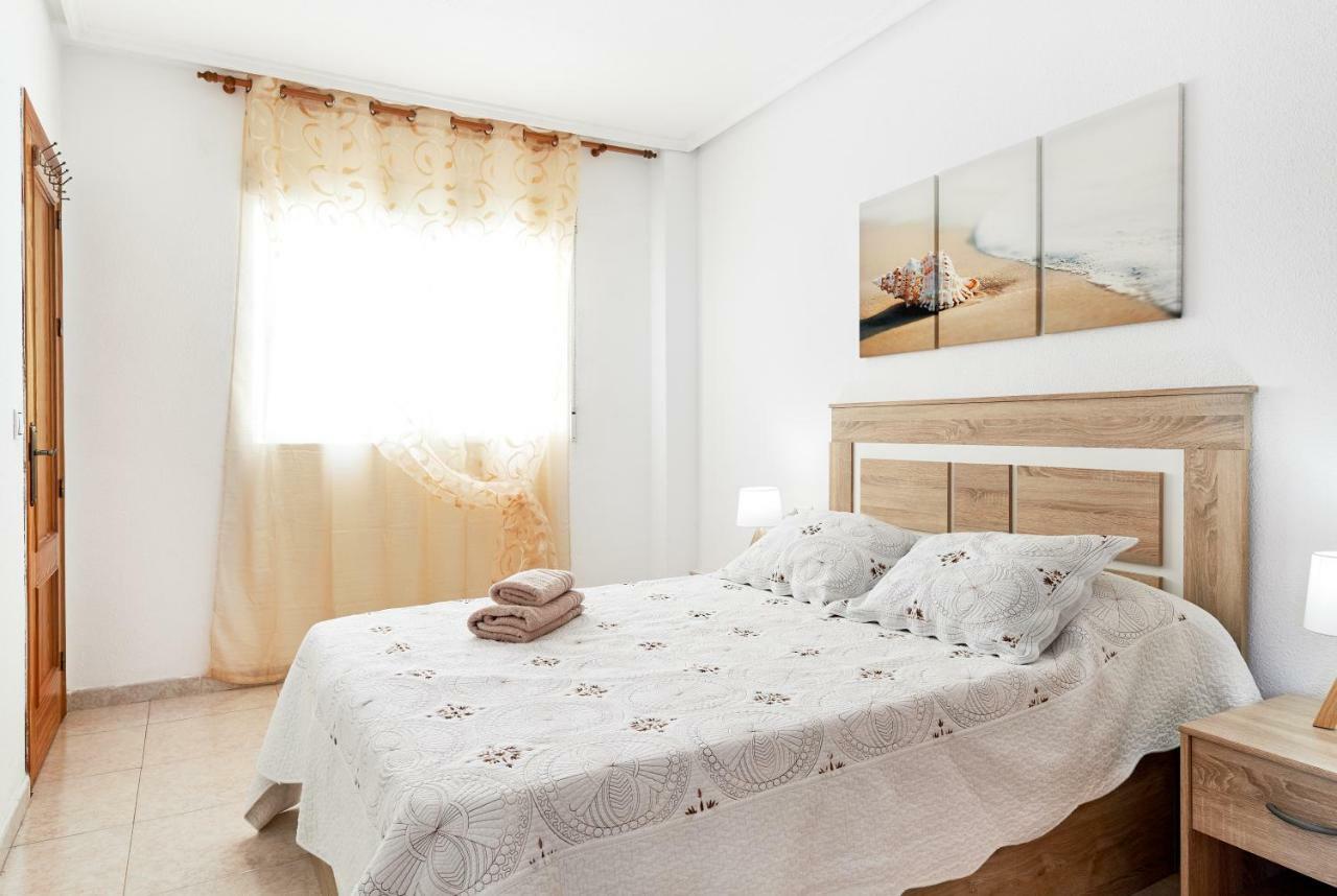 Apartamento Rambla Juan Mateo Apartment Torrevieja Ngoại thất bức ảnh